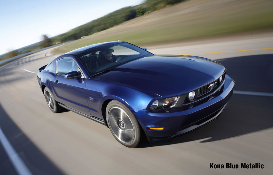 2010 Ford Mustang Farben: Kona Blue Metallic
