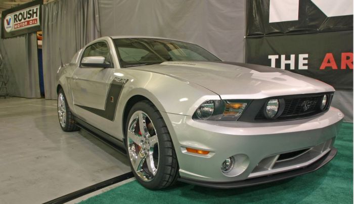 2010-roush-mustang-coupe_100179389_l.jpg